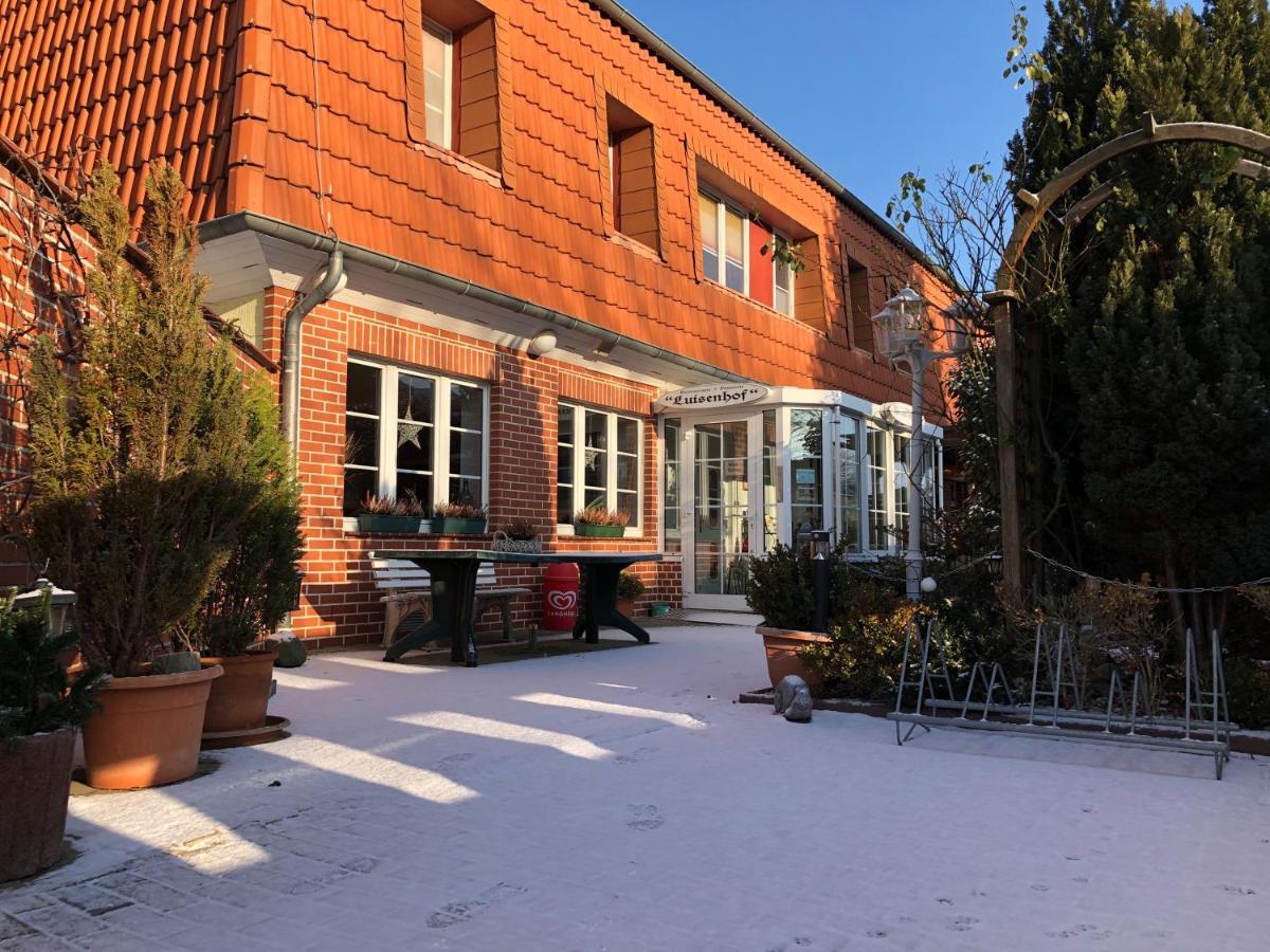 Pension Luisenhof Tangermünde Buitenkant foto